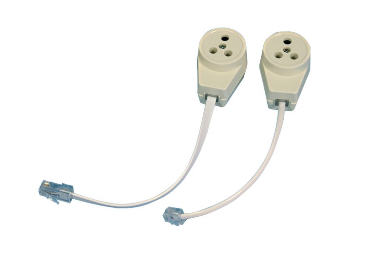 BCC Solutions 3-napainen sovitinjohto RJ45 15cm