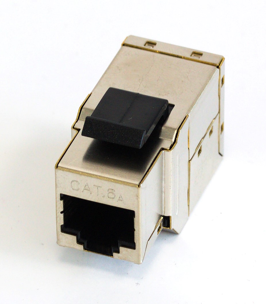 BCC Solutions RJ45/RJ45 In-Line Coupler Cat6a suojattu Keystone aukkoon