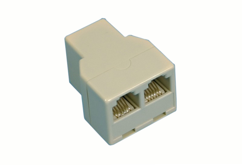 BCC Solutions Haaroitusadapteri 3x RJ12 naaras