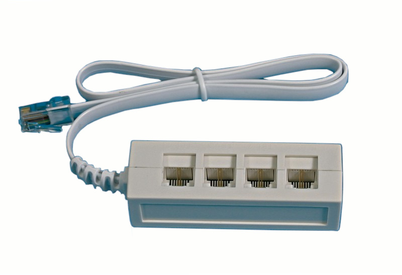 BCC Solutions Modularhaaroitin RJ45 uros ja 4x RJ45 naaras