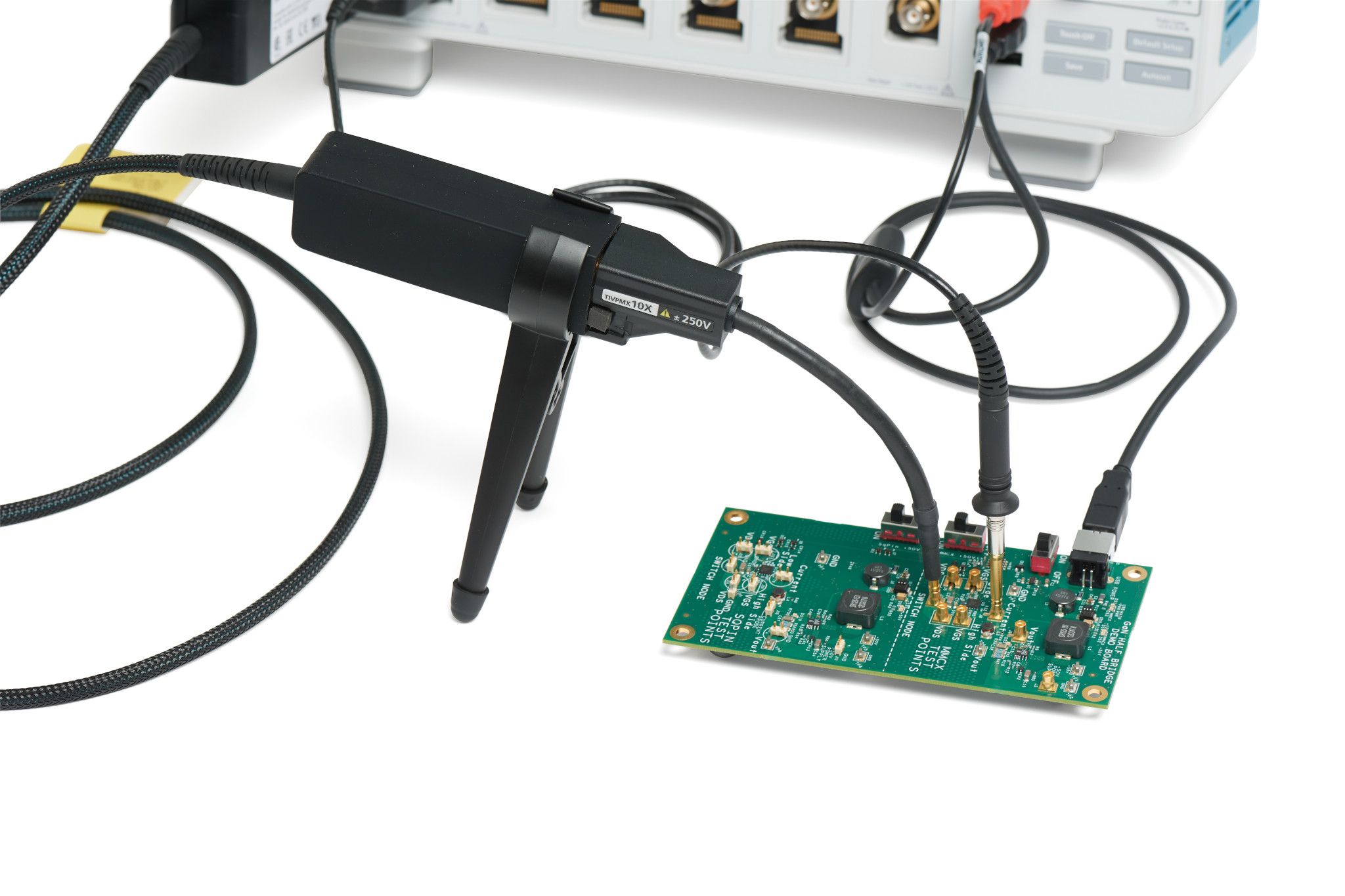 Tektronix 200 MHz isolated high impedance differential probe